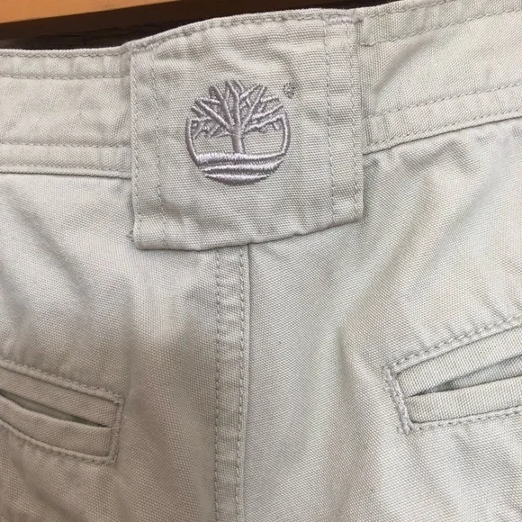 Timberland Men's Cream Cargo Shorts Size 32 - Picture 6 of 9